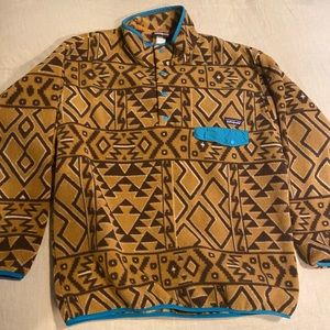 Patagonia fleece pullover
